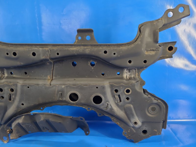 Front suspension beam for Toyota Auris 13-18