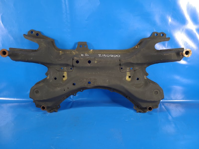 Front suspension beam TOYOTA COROLLA E16 13-