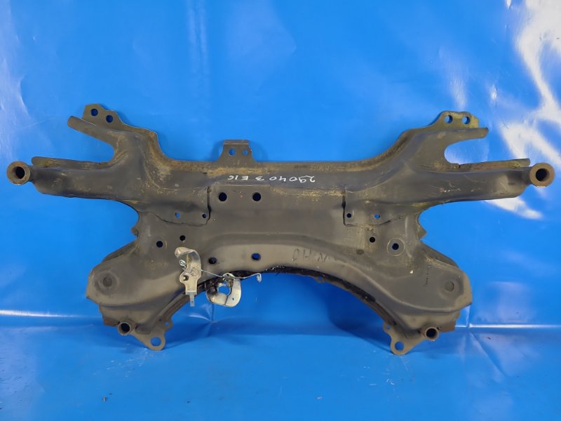 Front suspension beam TOYOTA COROLLA E16 13-
