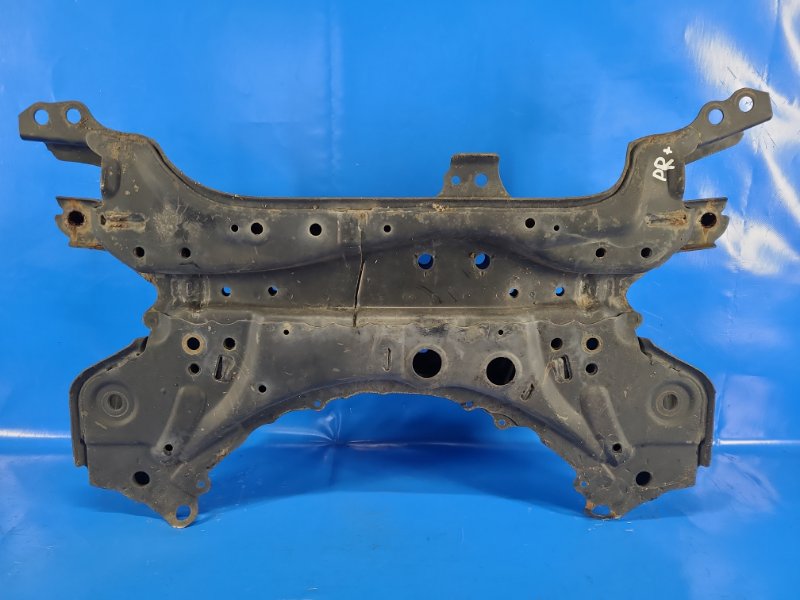 Front suspension beam for Toyota Prius Plus 11-14