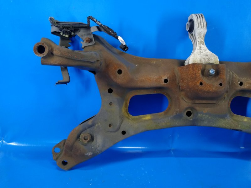 Front suspension beam HONDA FIT 15-