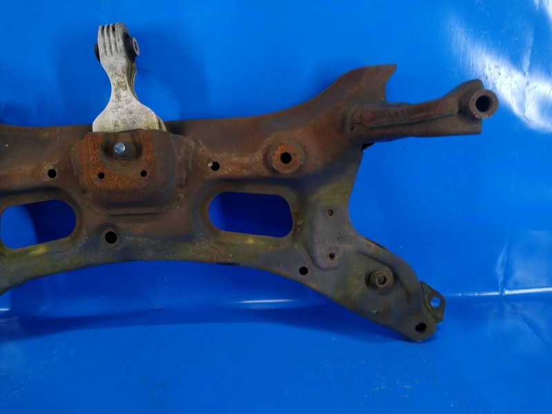 Front suspension beam HONDA FIT 15-