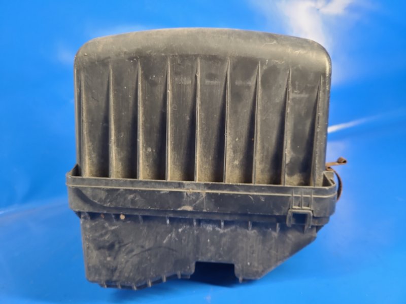 Air filter housing MITSUBISHI PAJERO 06-21