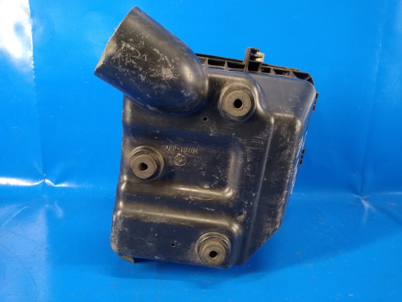 Toyota RAV4 13-19 Air Filter Housing