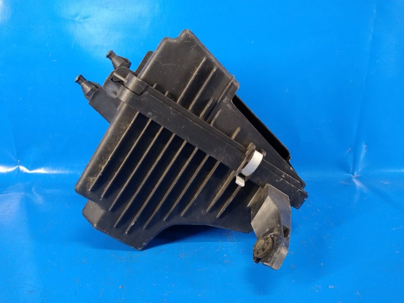 Air filter housing NISSAN QASHQAI/ROGUE SPORT 14-