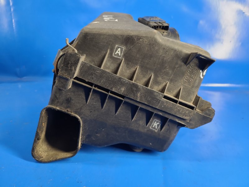 Air filter housing for Toyota Auris 13-18