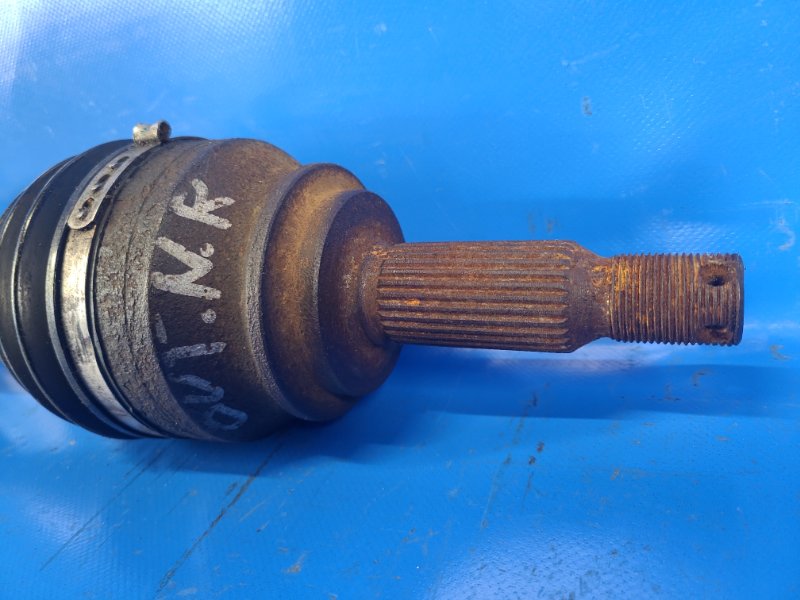 Front-wheel drive MITSUBISHI OUTLANDER XL 05-13 Right.