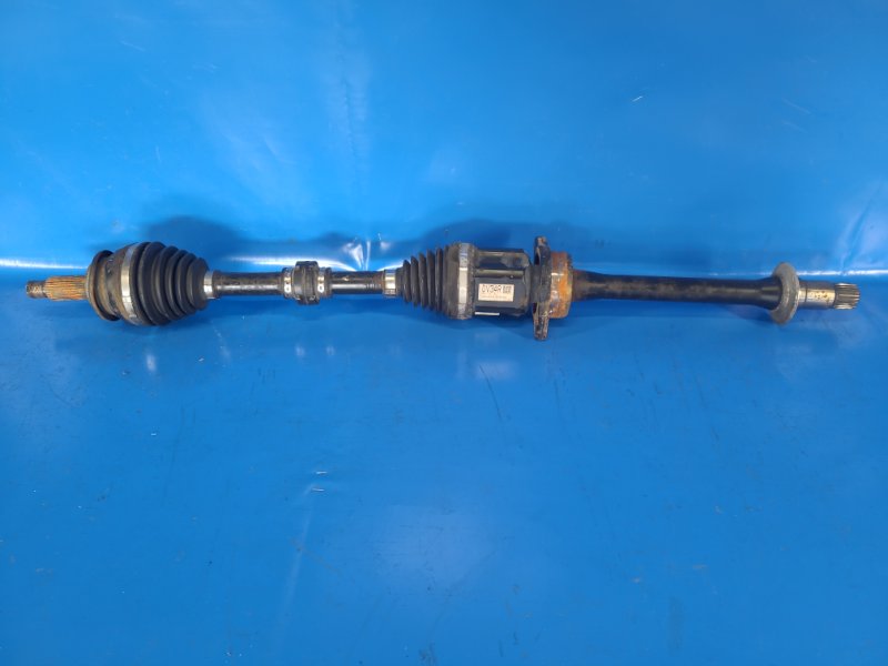 Front-wheel drive TOYOTA CAMRY 70 17- Right.