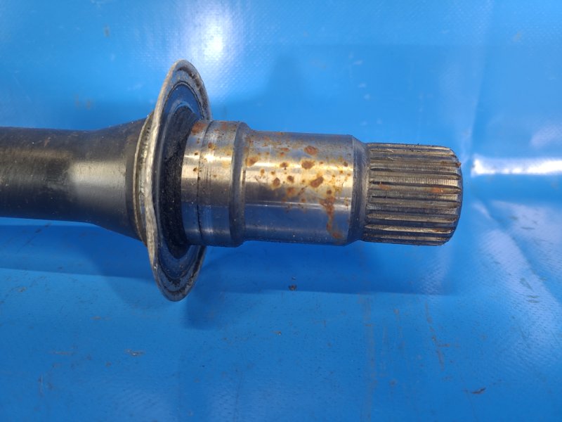 Front-wheel drive TOYOTA CAMRY 70 17- Right.