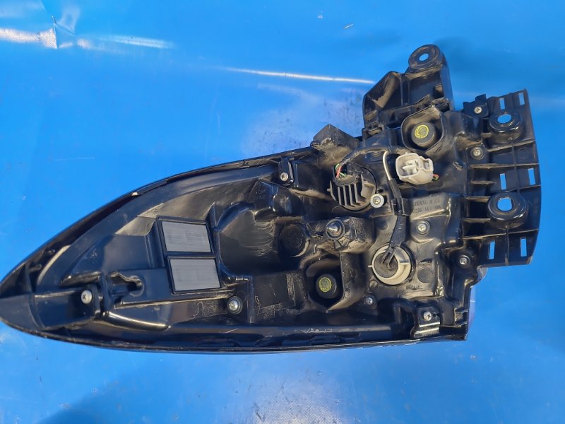 External lamp TOYOTA C-HR 16- Left.