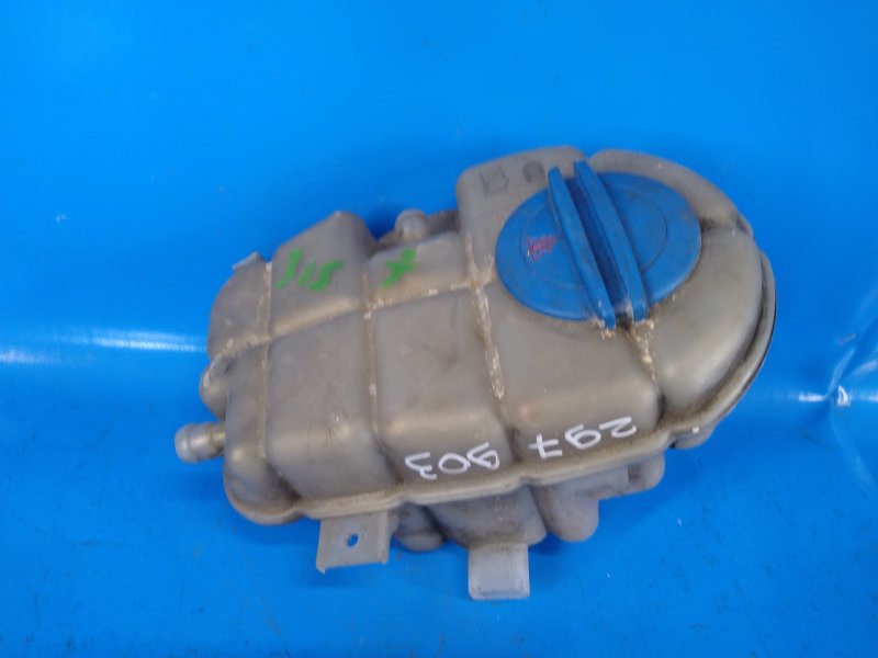 Expansion tank AUDI A6 (C7) 11-18 2011