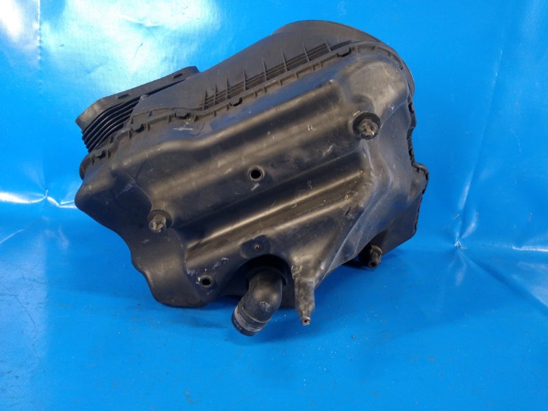 Air filter housing AUDI A6 (C7) 11-18 2011