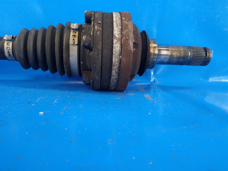 Rear-wheel drive AUDI A6 (C7) 11-18 2011