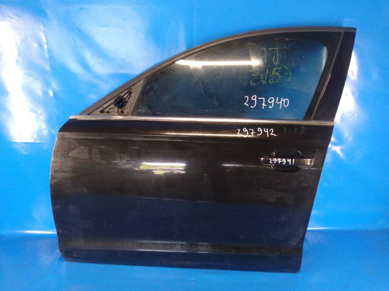 Door AUDI A6 (C7) 11-18 2011 Left. Front.