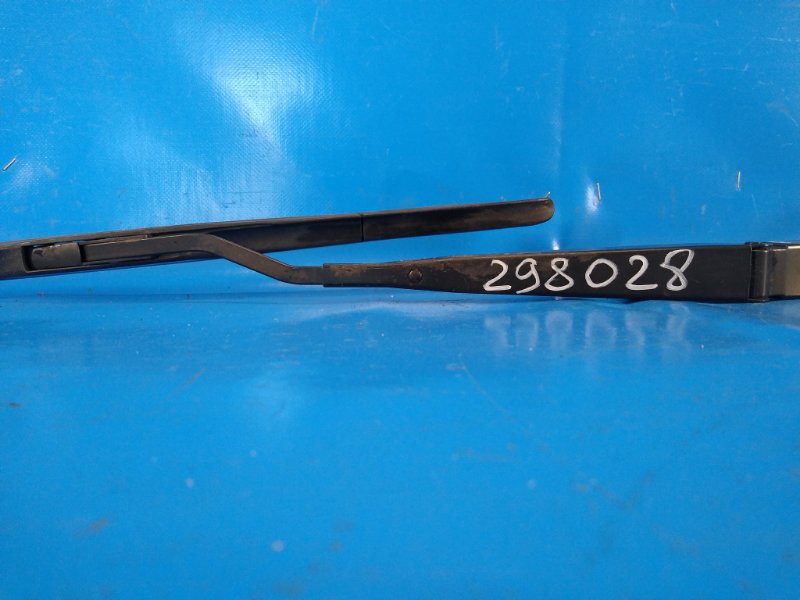 Front windshield wiper arm MAZDA MX-5 15- 2018 Right.