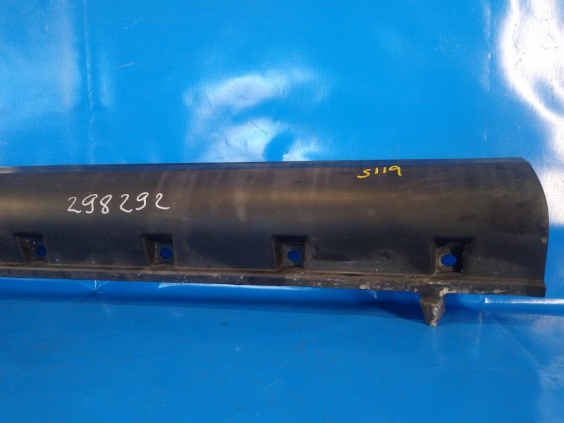 Outer door sill trim SUZUKI SX4 06-13 2008 Left.