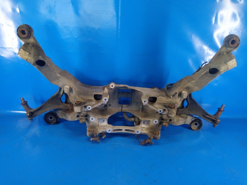 Rear suspension beam VOLVO XC70 00–07 2006