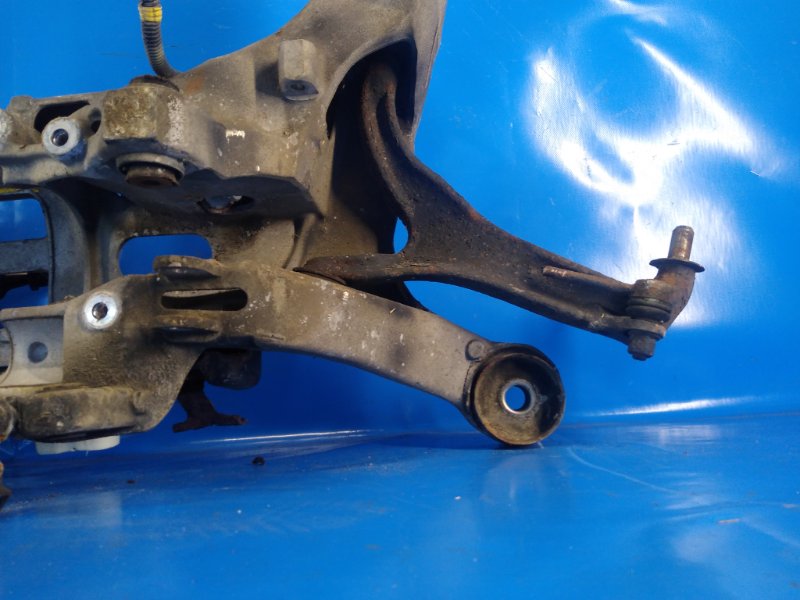 Rear suspension beam VOLVO XC70 00–07 2006