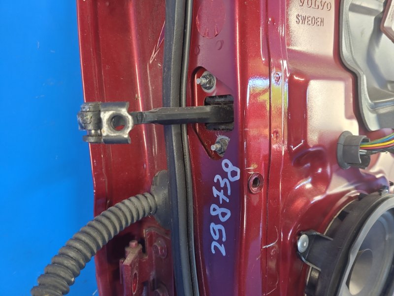 Door limiter VOLVO XC70 00–07 2006 Right Rear