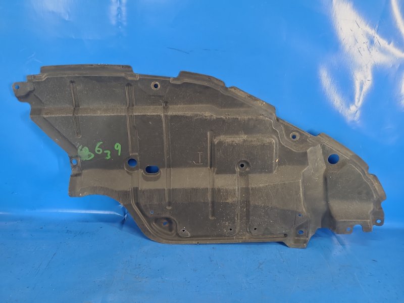 Engine protection TOYOTA CAMRY 40 06-11 2007 Left.