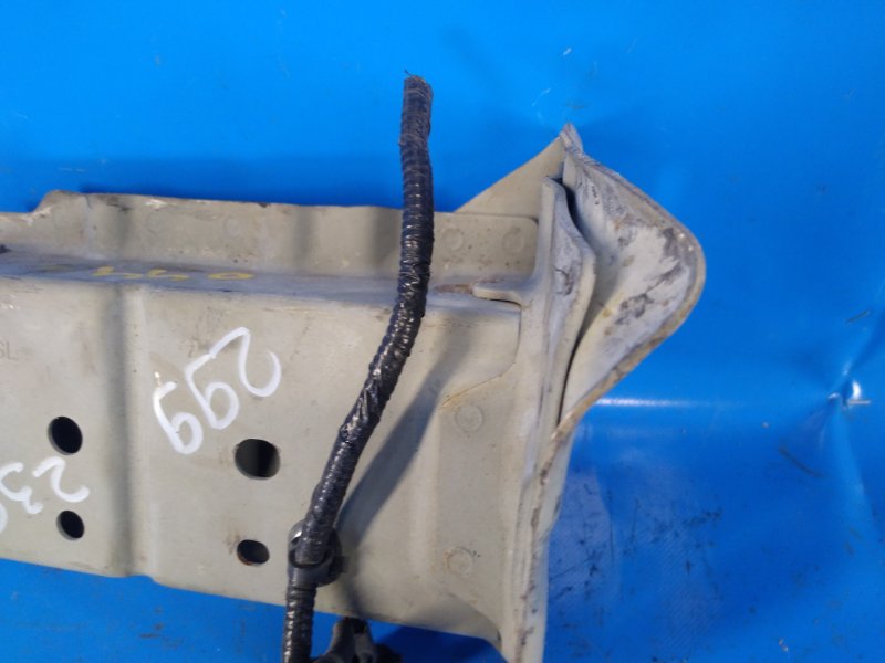 Front bumper reinforcement bracket NISSAN SENTRA B17 12-21 2013 Left.