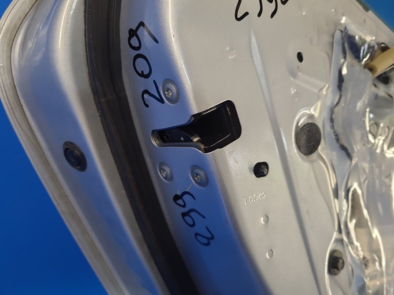 Door lock NISSAN SENTRA B17 12-21 2013 Left. Rear.