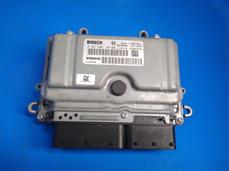 Engine control unit for Volvo S60 10-13 2012