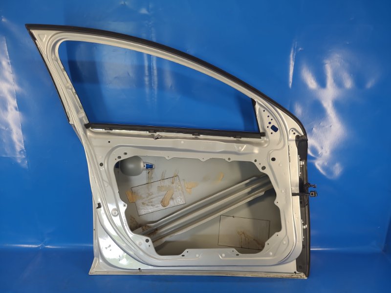 Door VOLVO S60 10-13 2012 Left. Front.