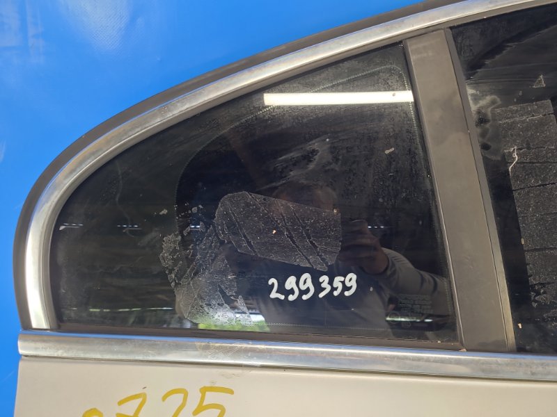 Door glass blind VOLVO S60 10-13 2012 Right Rear