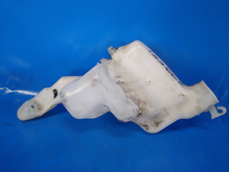 Jeep Compass Windshield Washer Reservoir 06-16 2014