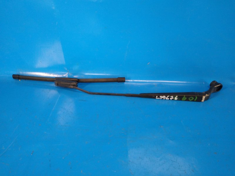 Front windshield wiper arm DODGE CALIBER 06-11 2006 Right