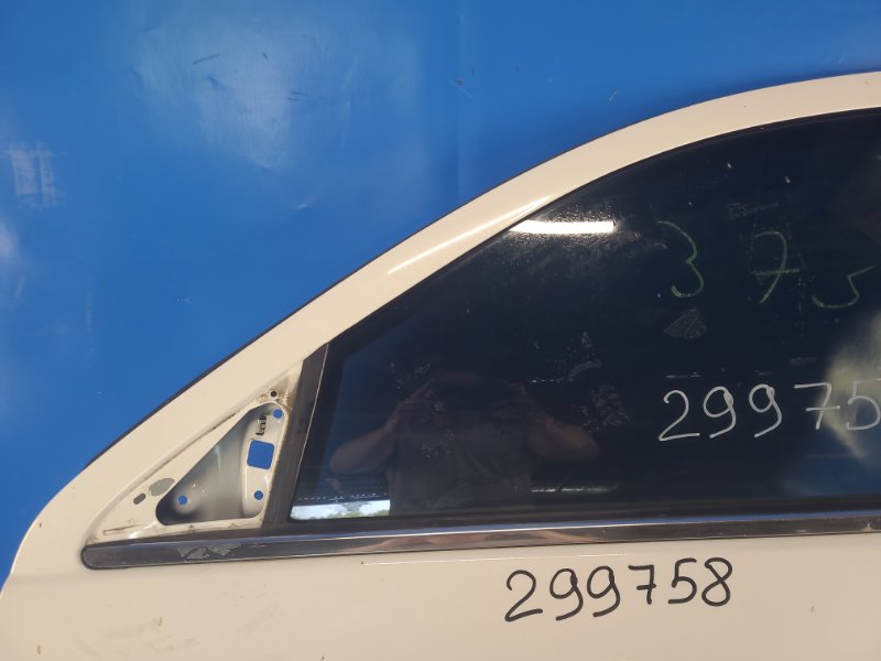 Door CHRYSLER 200 10-14 2013 Left. Front.