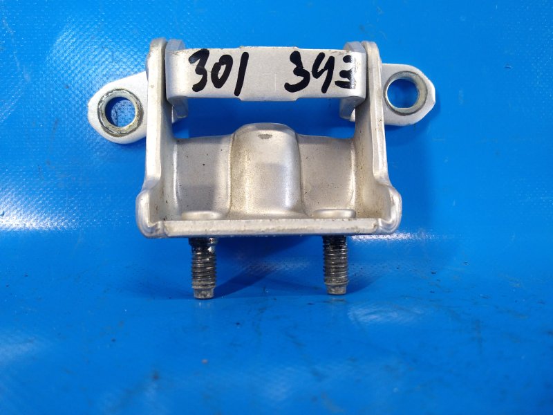 Door hinge NISSAN SENTRA B17 12-21 2013 Lev.
