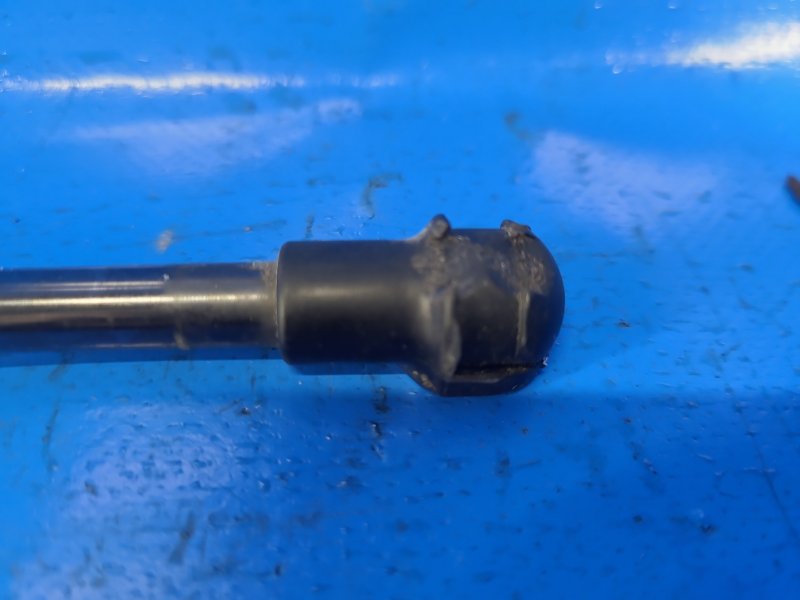 Hood shock absorber LEXUS IS250/350 05-13 2013 Right
