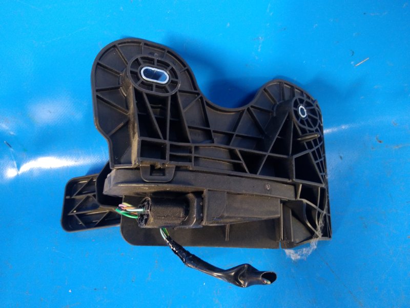 Mazda MX-5 15-2018 gas pedal