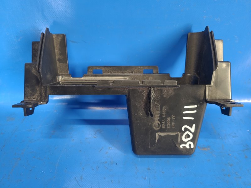 Center dashboard trim. MAZDA MX-5 15-2018