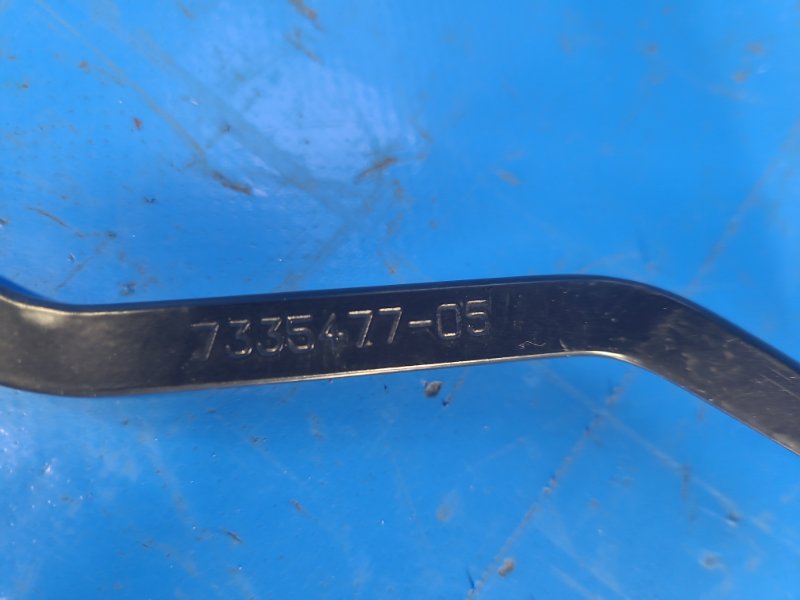 Front windshield wiper arm MINI COOPER (F57) 15- 2016 Left.