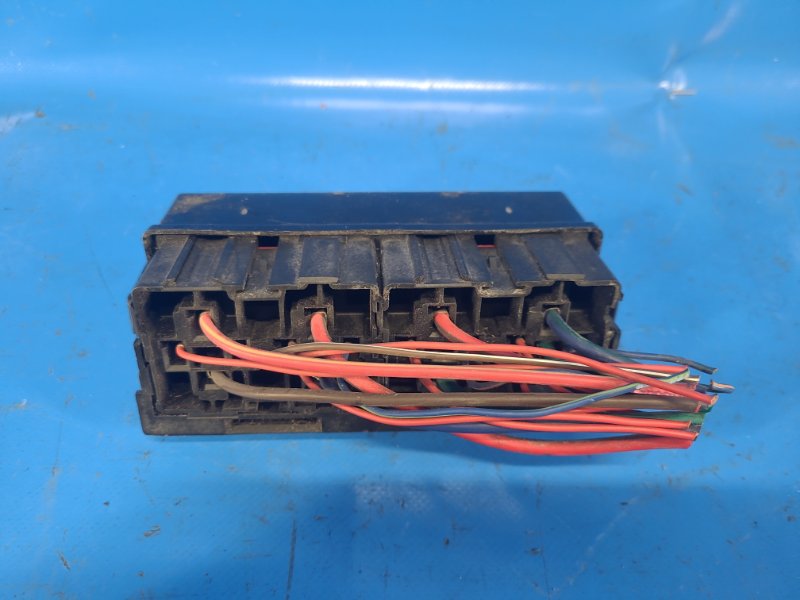 Chrysler 200 relay 10-14 2012
