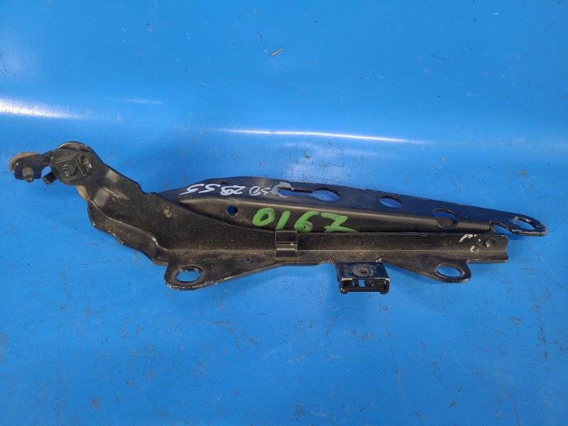 Hood hinge VOLVO XC70 00–07 2006 Right