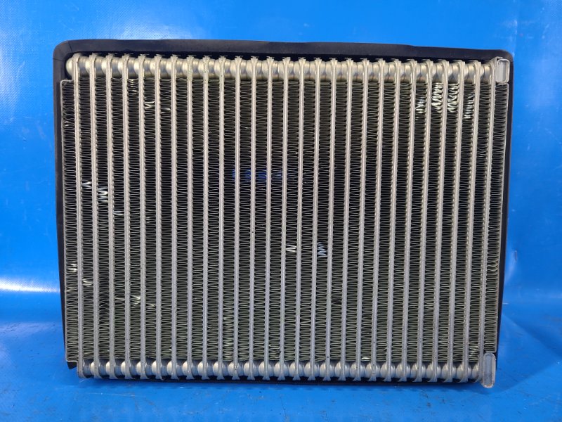 VOLVO XC70 00–07 2006 Air Conditioning Evaporator