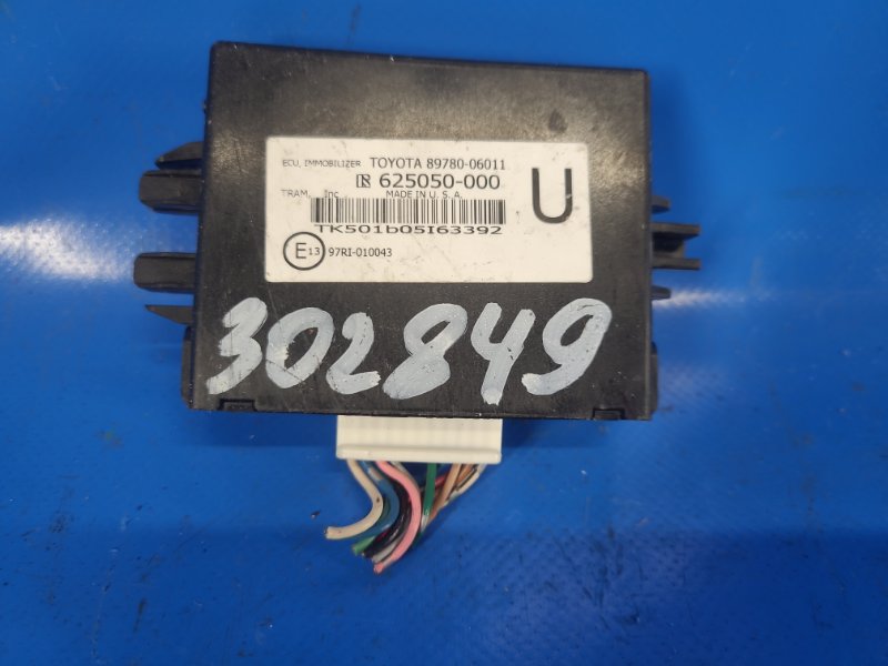 Toyota Camry Immobilizer Unit 40 06-11 2010