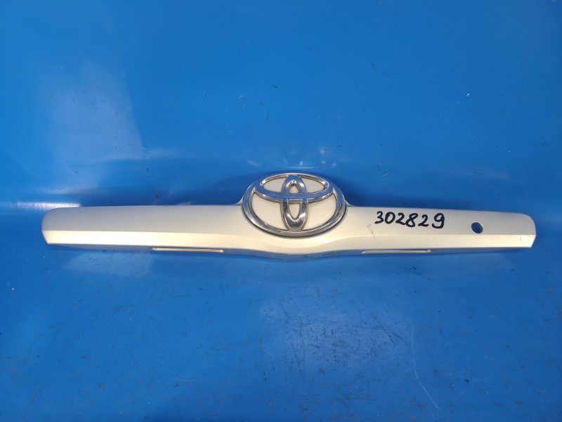 Trunk lid trim for Toyota Camry 40 06-11 2010