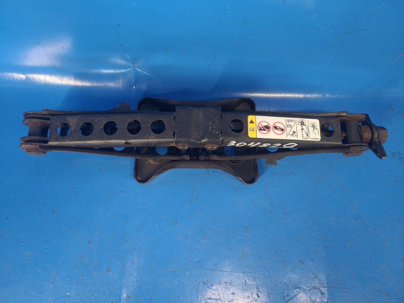 Chrysler 200 10-14 2013 jack