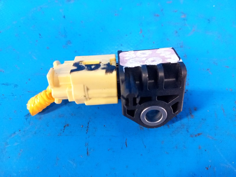 Impact sensor KIA NIRO 16- Right Rear.