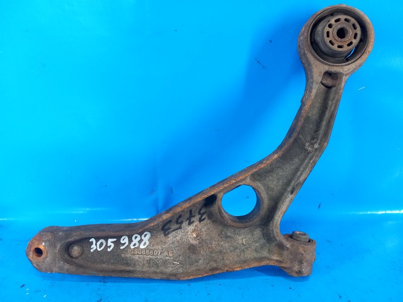 Lower front suspension arm CHRYSLER 200 10-14 2013 Left.