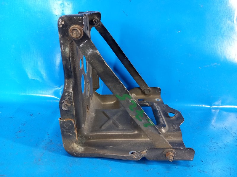 2012 Chrysler 200 10-14 Battery Shelf