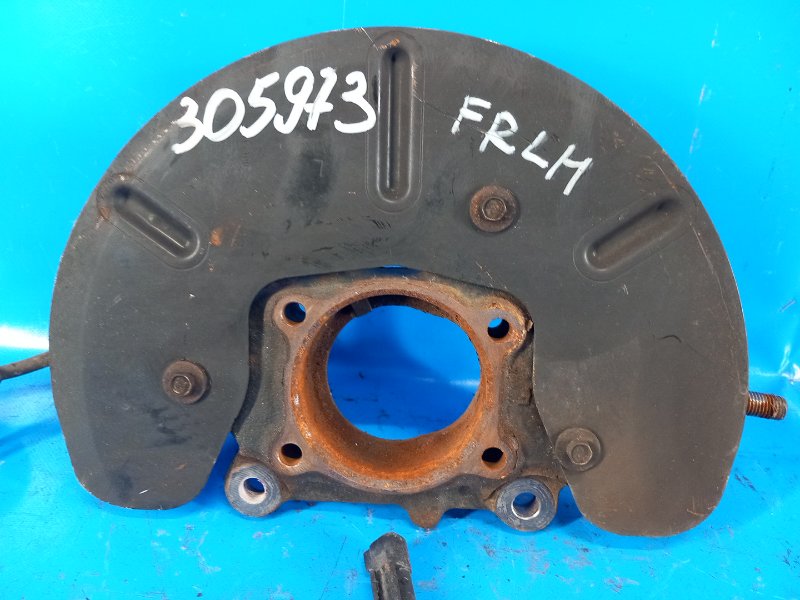 Steering knuckle CHRYSLER 200 10-14 2013 Left.