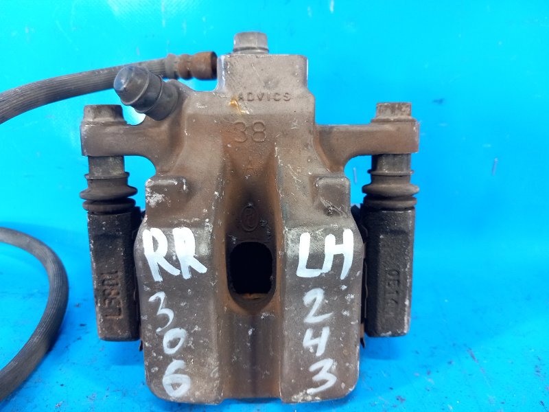 Brake caliper TOYOTA CAMRY 40 06-11 2010 Left. Rear.