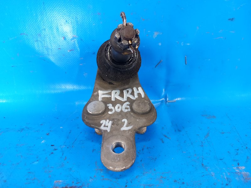 Ball joint TOYOTA CAMRY 40 06-11 2010 Right.