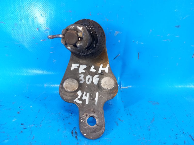 Ball joint TOYOTA CAMRY 40 06-11 2010 Left.